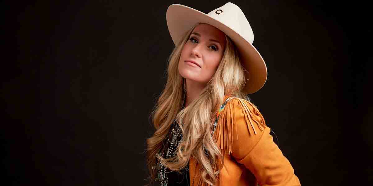 Its About Time For Amanda Kate Country Evolution