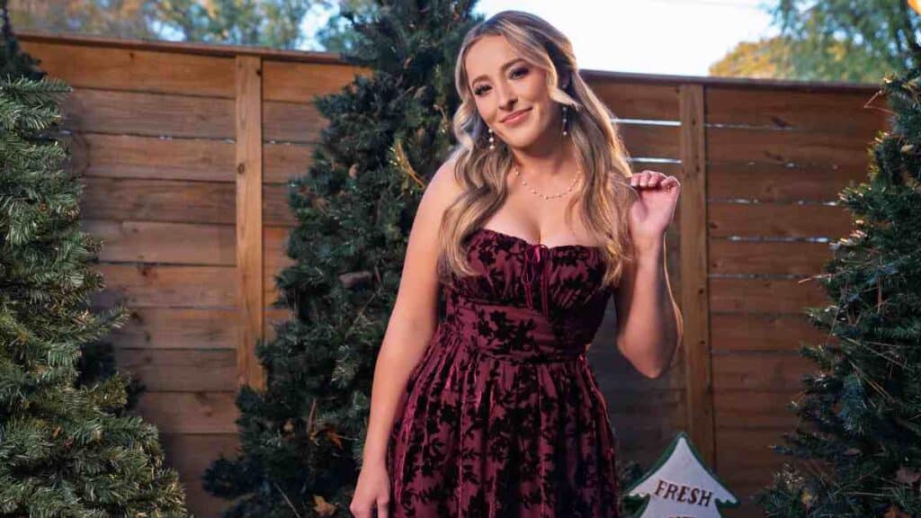 Ashley Ryan Mistletoe Missin' You