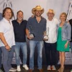 Jason Aldean Wins Two Awards
