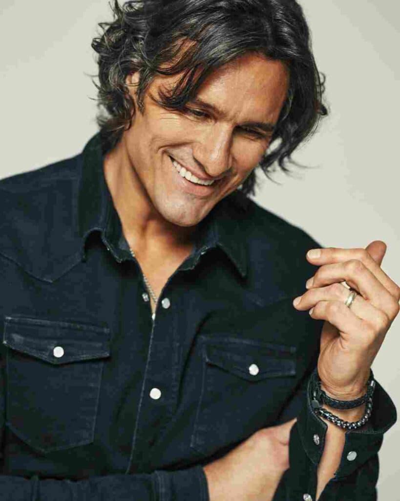 Joe Nichols - Photo credit-Riker Brothers