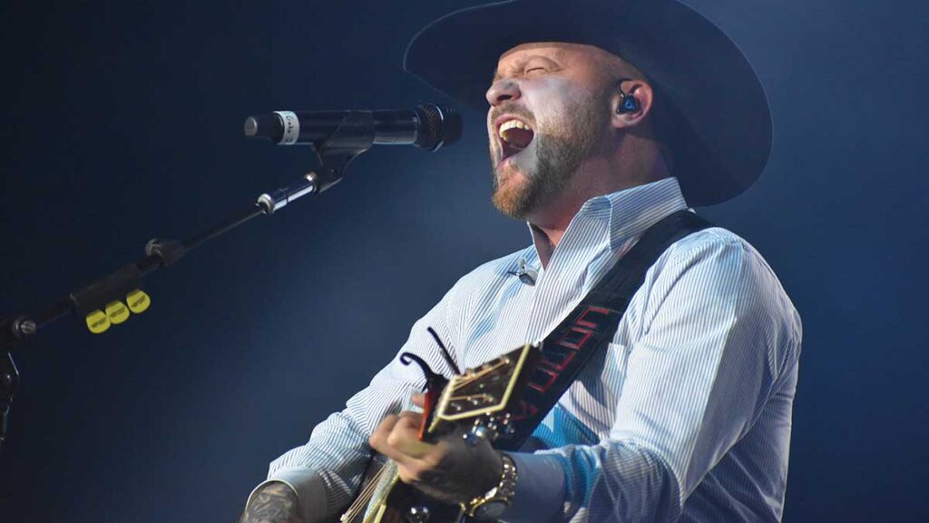 Country Concert - Cody Johnson Tour