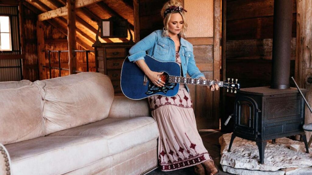 Miranda Lambert playing her Gibson guitar